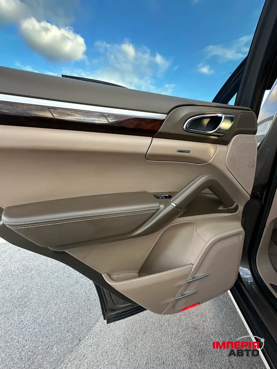 Porsche Cayenne - фото 37