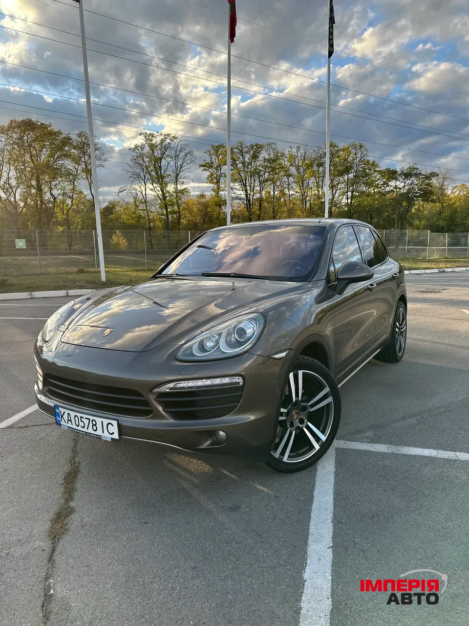 Porsche Cayenne - фото 21