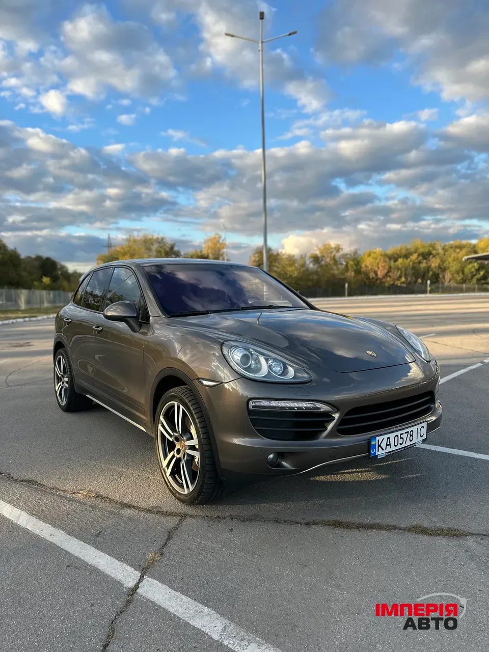 Porsche Cayenne - фото 16