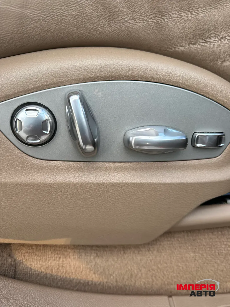 Porsche Cayenne - фото 47