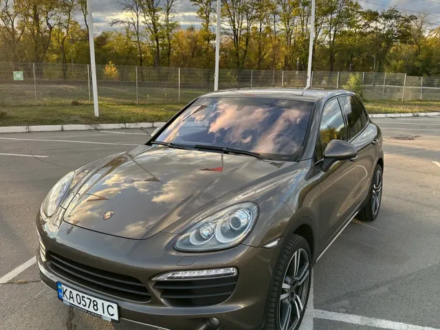 Porsche Cayenne - фото 5