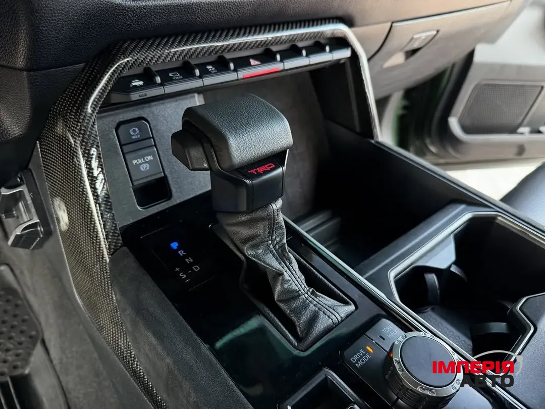 Toyota Tundra - фото 13