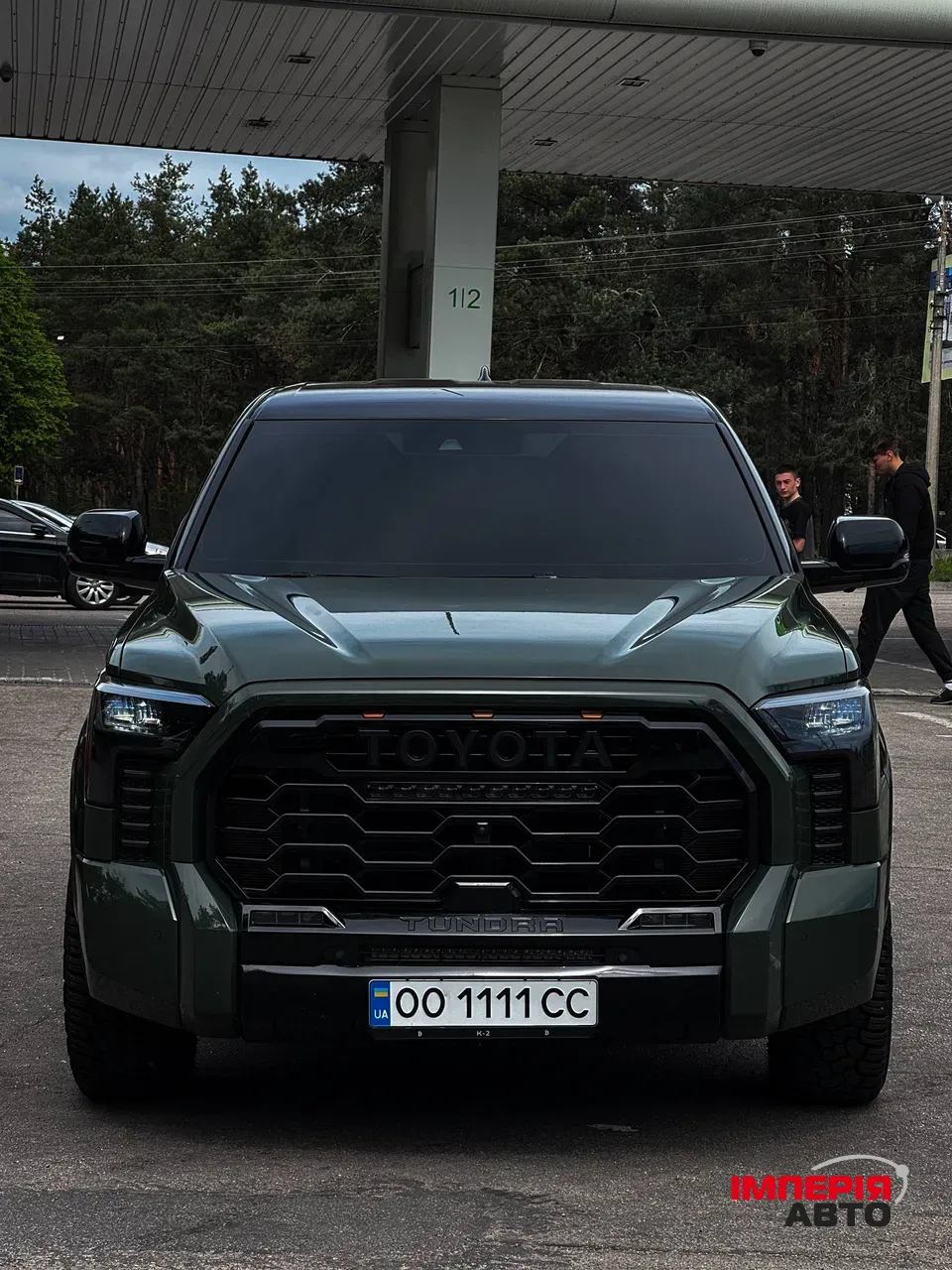 Toyota Tundra - фото 1