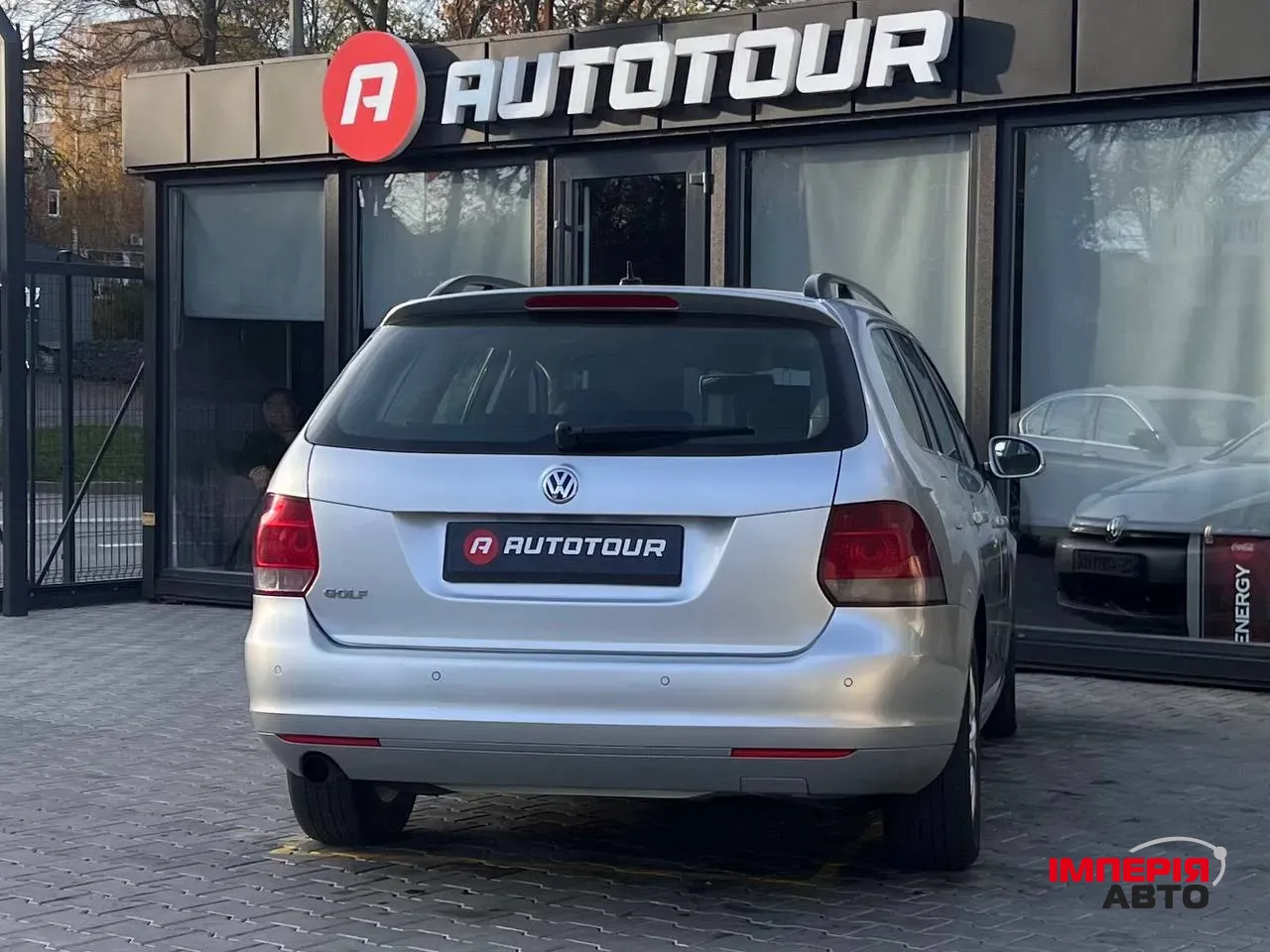 Volkswagen Golf - фото 7