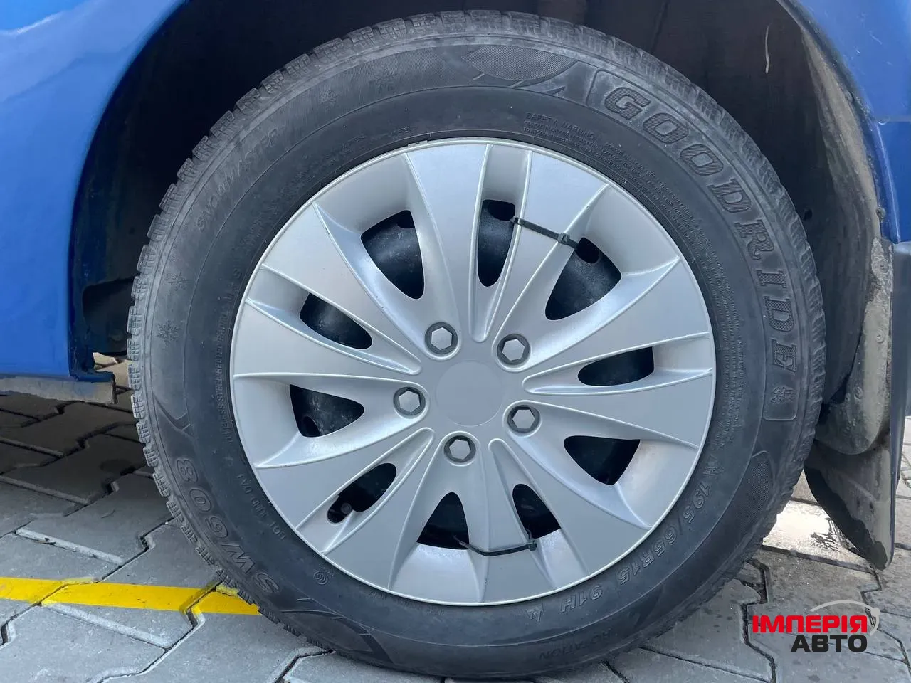 Dacia Logan - фото 5