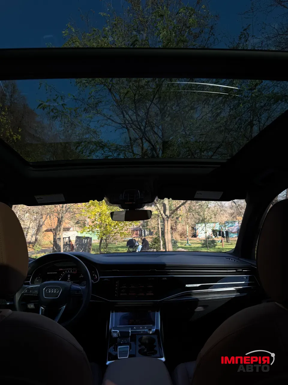 Audi Q7 - фото 25