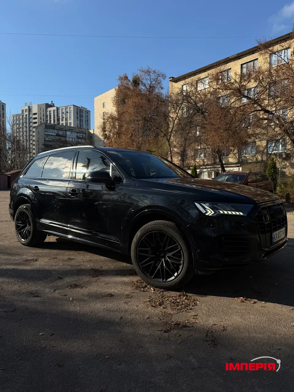 Audi Q7 - фото 9