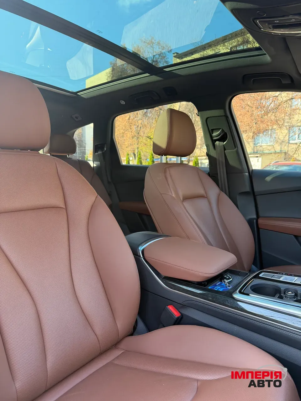 Audi Q7 - фото 16