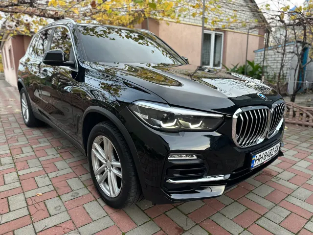 BMW X5 - фото 2