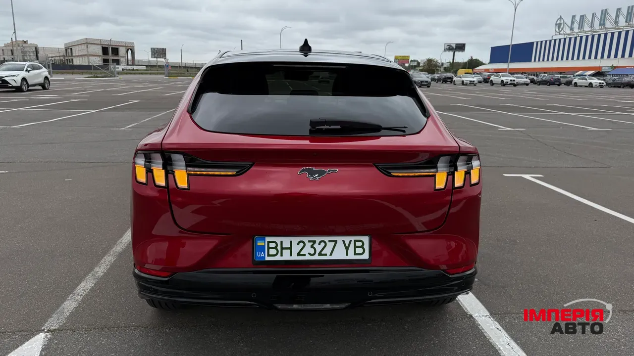 Ford Mustang Mach-E - фото 7
