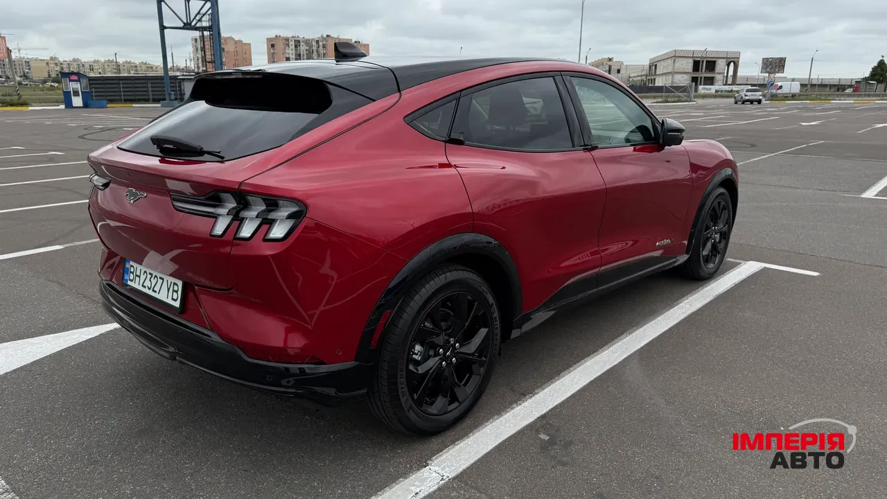 Ford Mustang Mach-E - фото 6