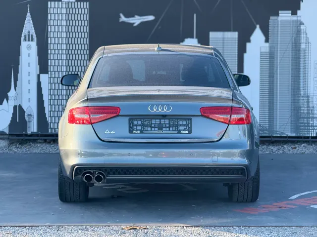 Audi A4 - фото 4