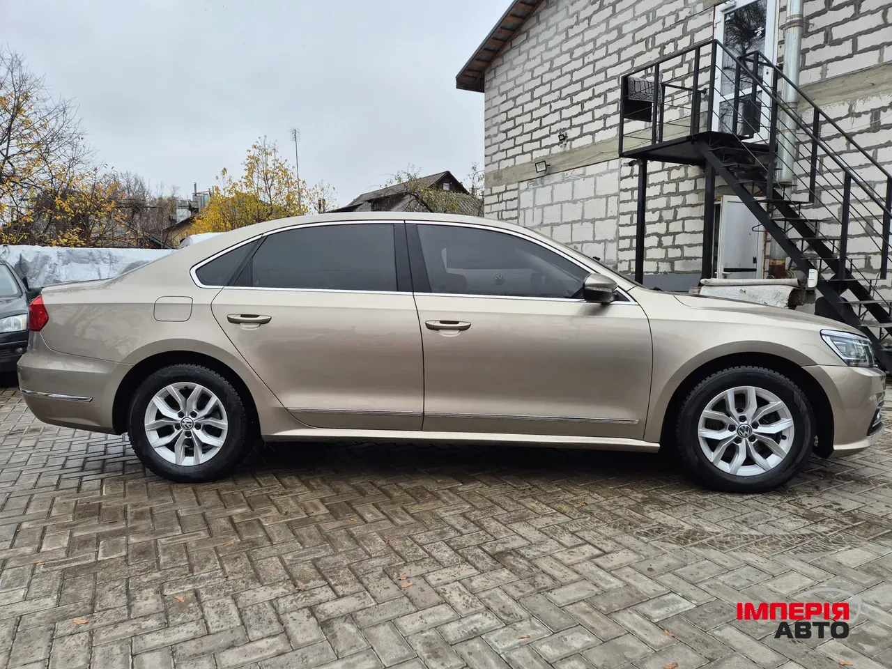 Volkswagen Passat - фото 5