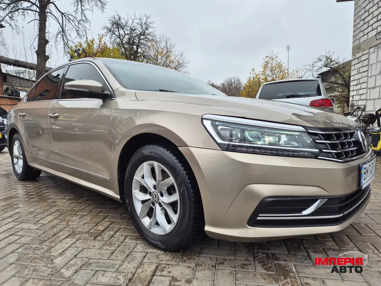 Volkswagen Passat - фото 4