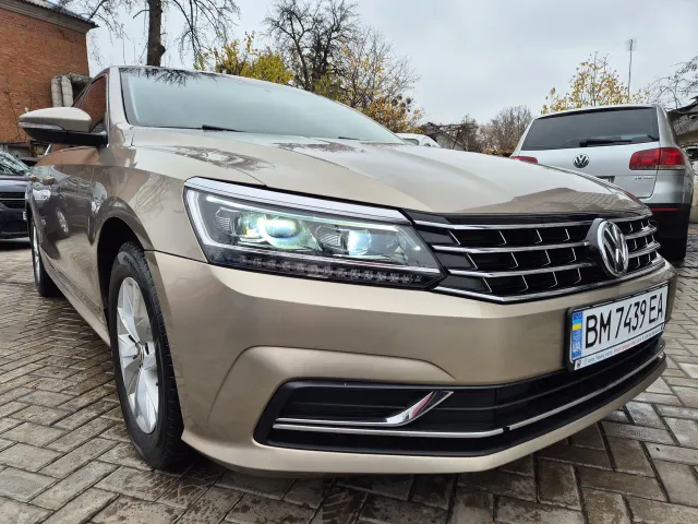 Volkswagen Passat - фото 3