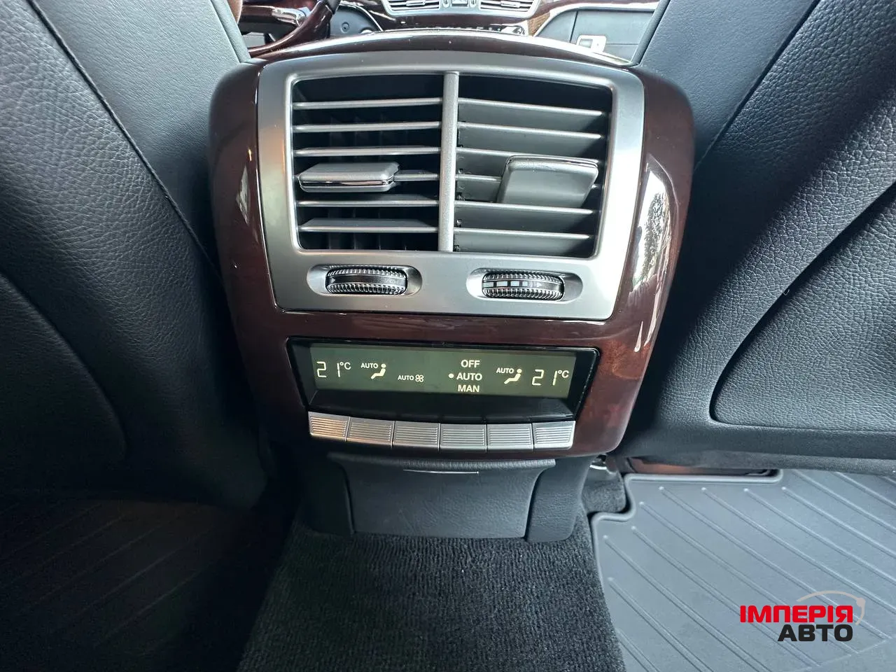 Mercedes-Benz S-Класс - фото 20