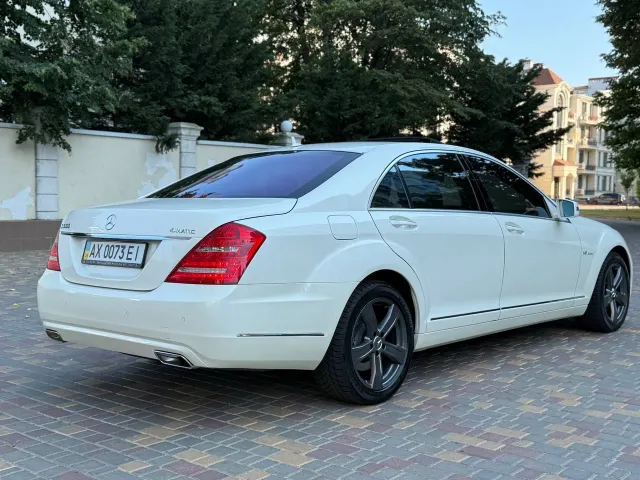 Mercedes-Benz S-Класс - фото 5