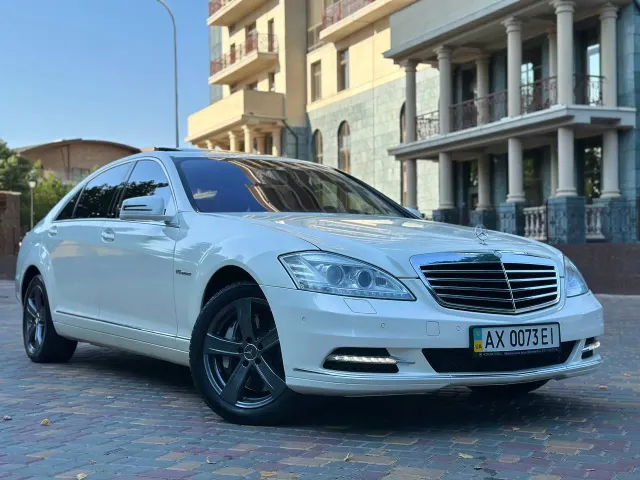 Mercedes-Benz S-Класс - фото 3