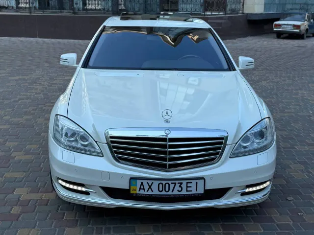 Mercedes-Benz S-Класс - фото 4
