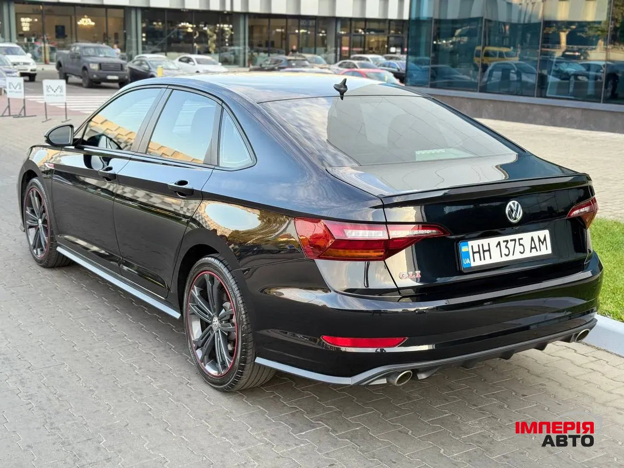 Volkswagen Jetta - фото 4