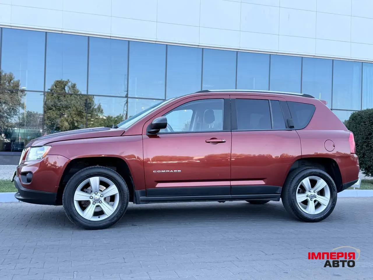 Jeep Compass - фото 6