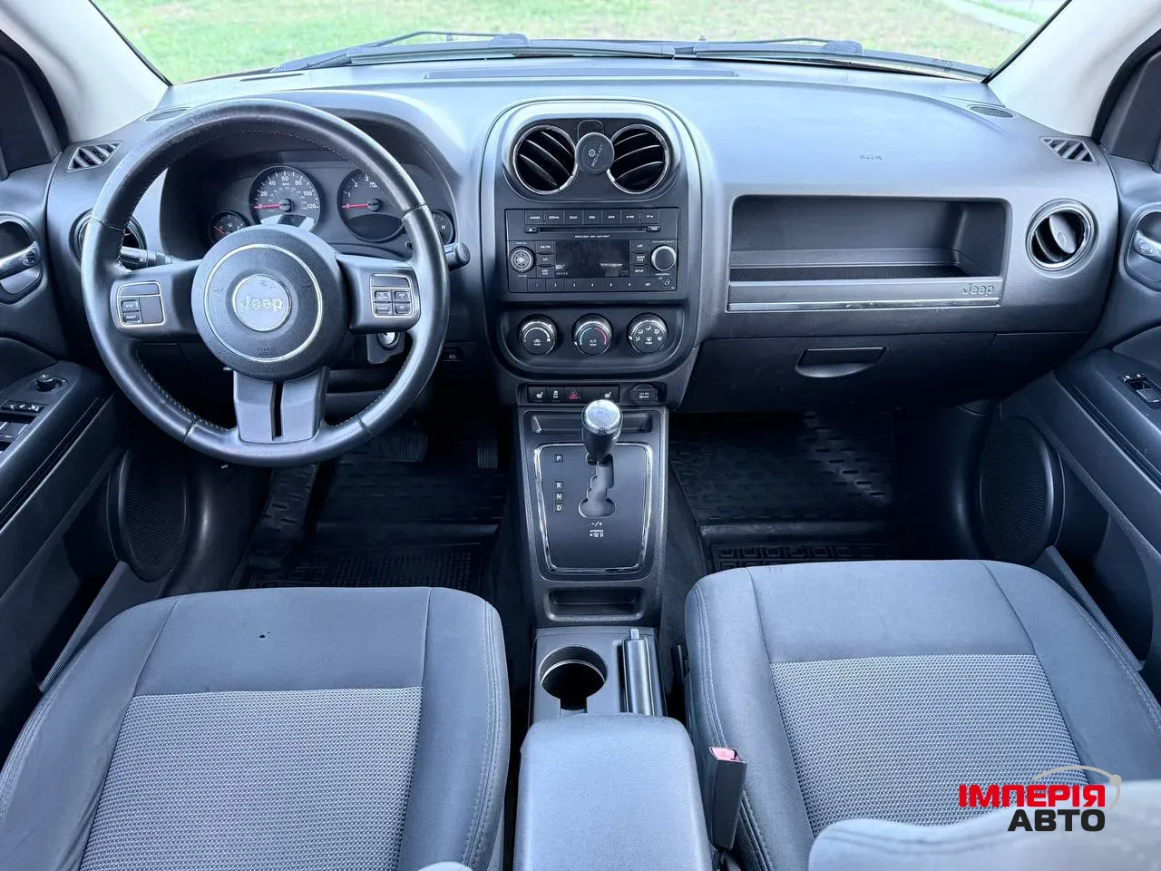 Jeep Compass - фото 13