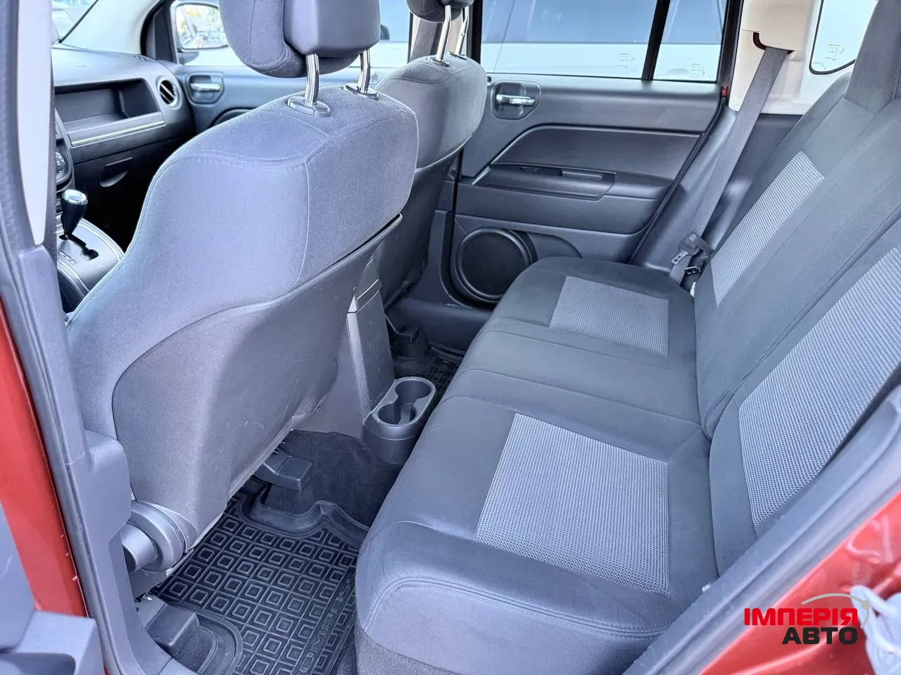 Jeep Compass - фото 14