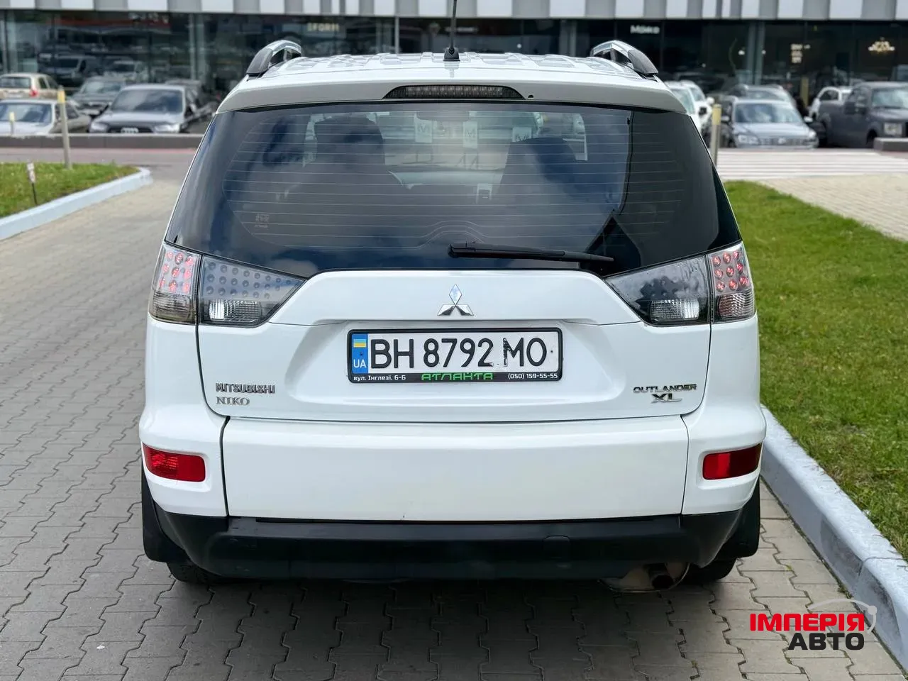 Mitsubishi Outlander - фото 5