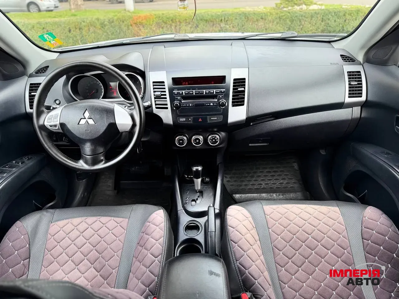 Mitsubishi Outlander - фото 10