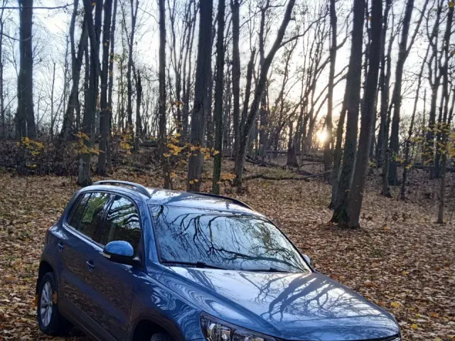 Volkswagen Tiguan - фото 2
