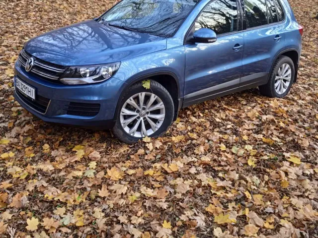 Volkswagen Tiguan - фото 3