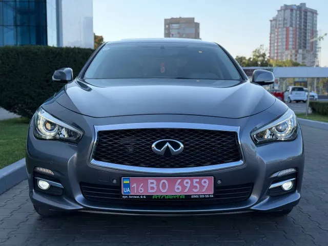 Infiniti Q50 - фото 2