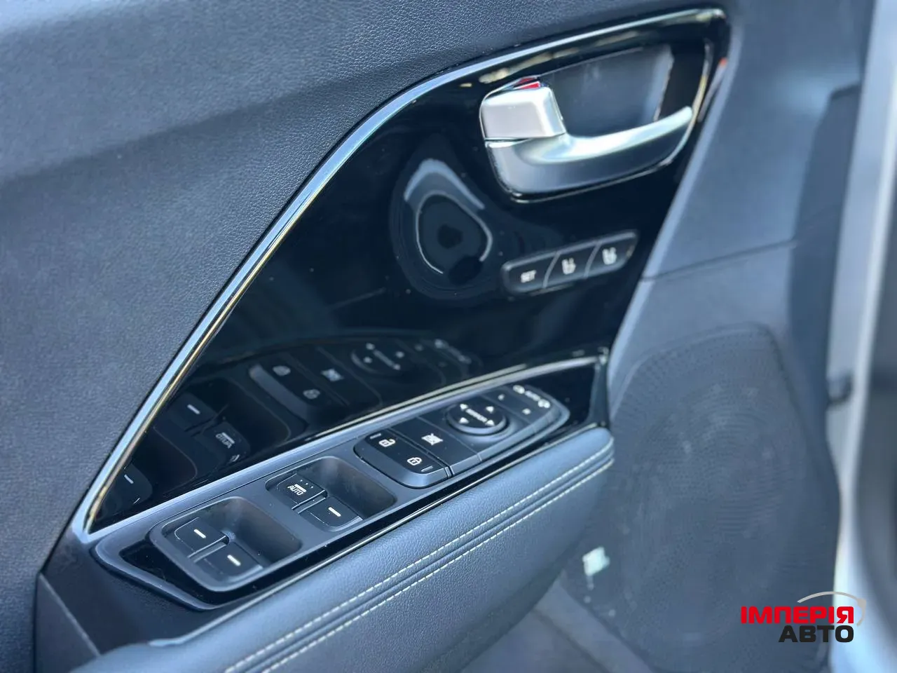 Kia Niro - фото 15