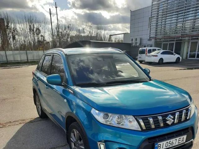 Suzuki Vitara - фото 2