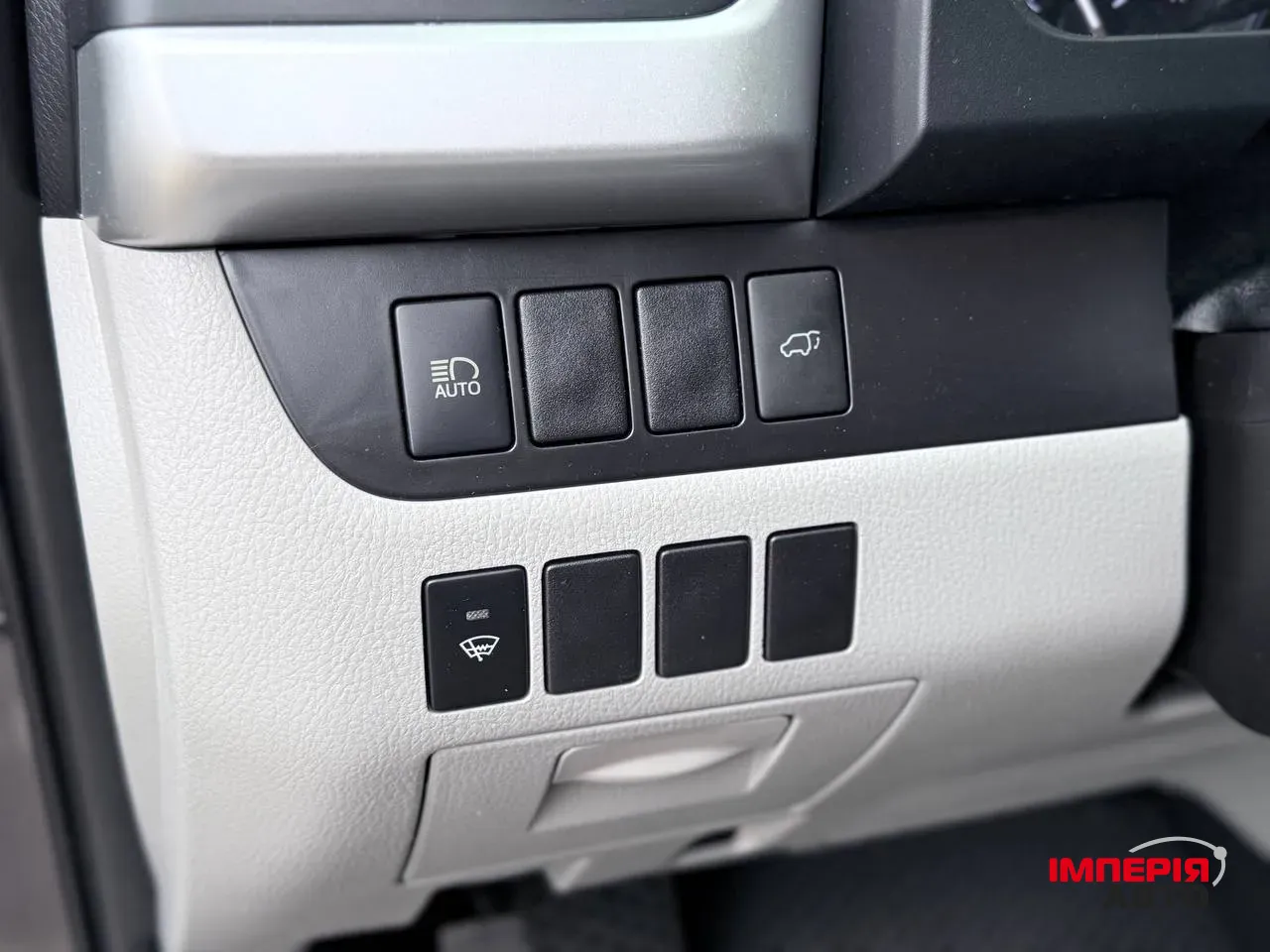 Toyota Highlander - фото 12