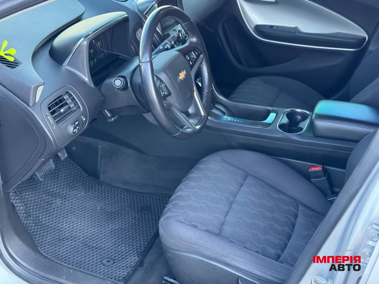 Chevrolet Volt - фото 10