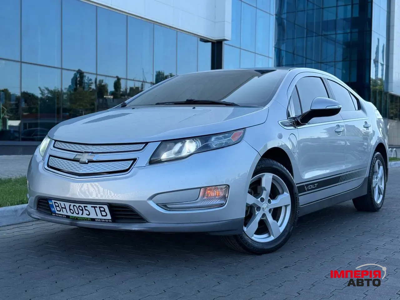 Chevrolet Volt - фото 1