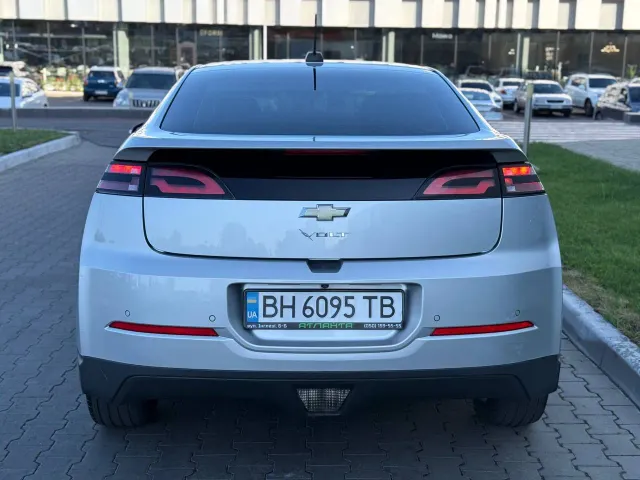 Chevrolet Volt - фото 5
