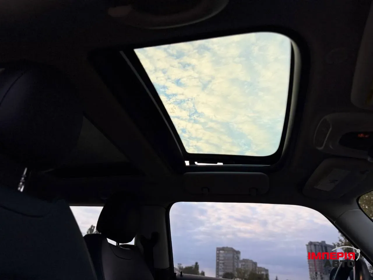 Mini Hatch - фото 24