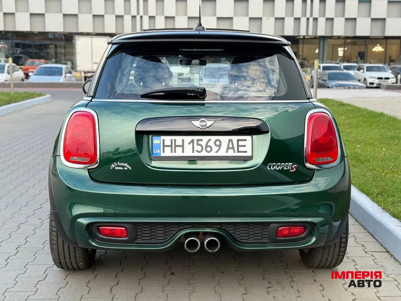 Mini Hatch - фото 6