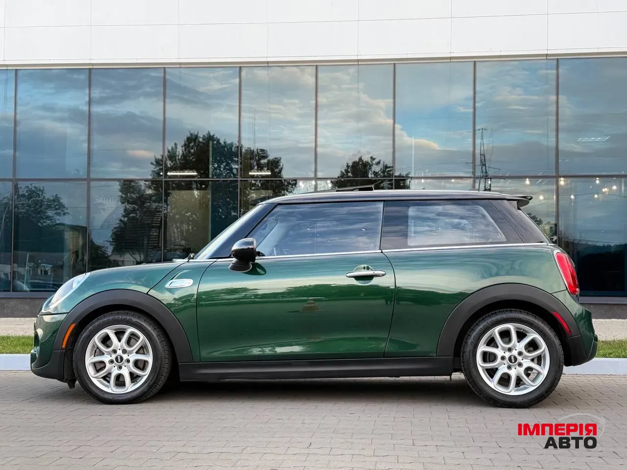 Mini Hatch - фото 7