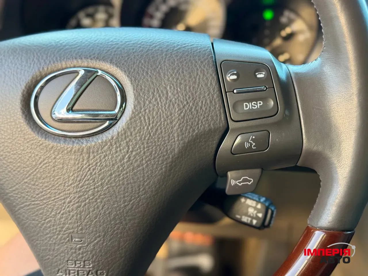 Lexus GS - фото 18