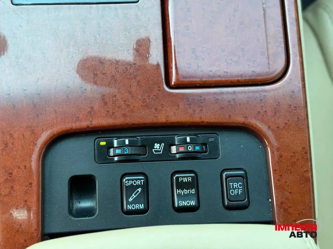 Lexus GS - фото 17