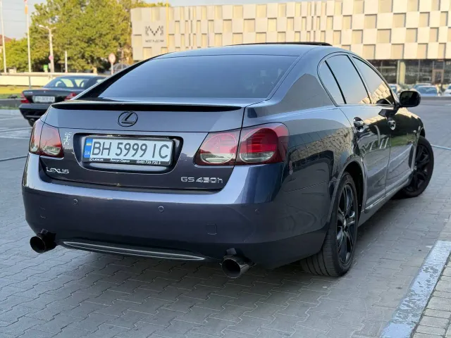 Lexus GS - фото 3