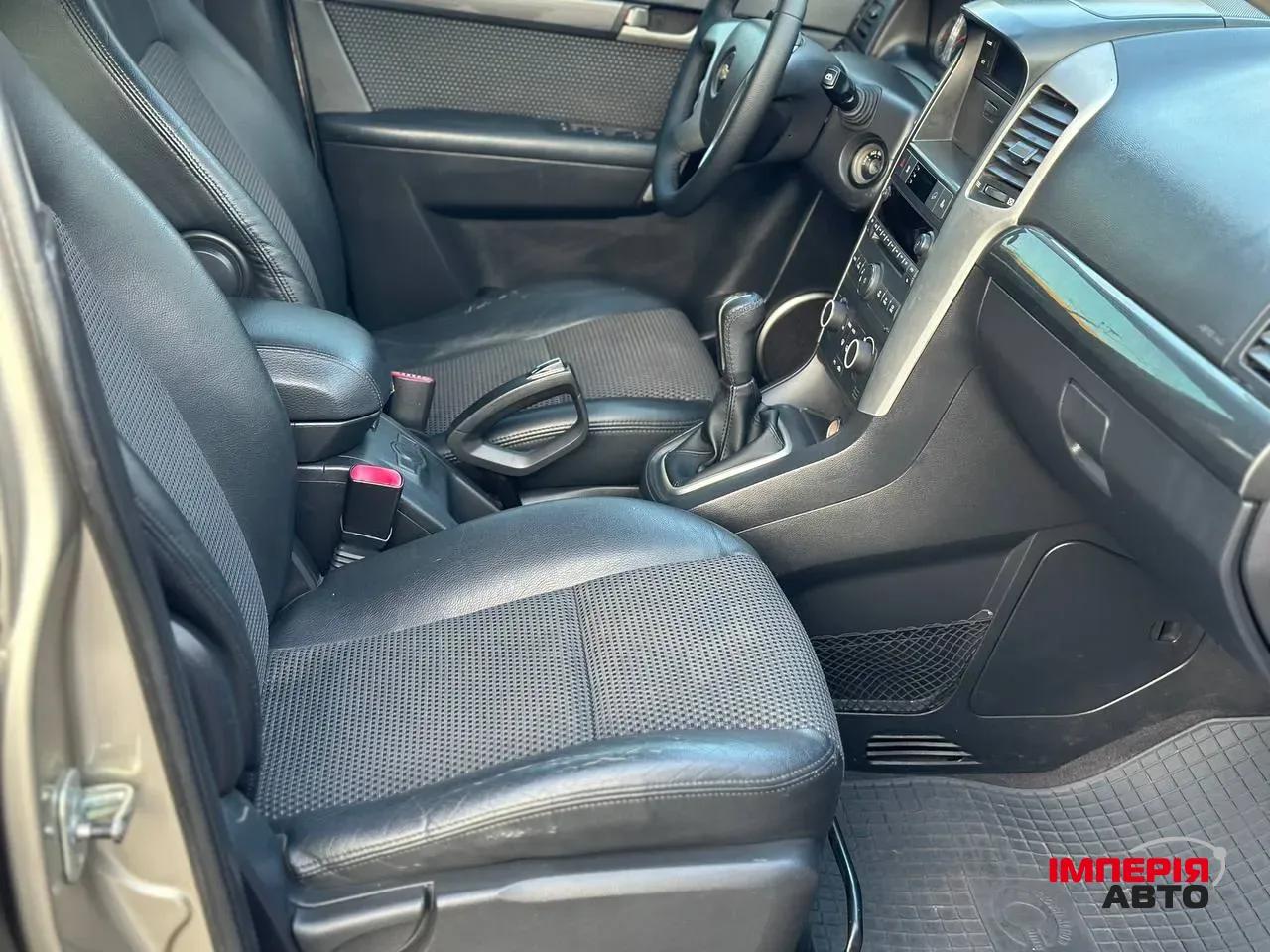Chevrolet Captiva - фото 12