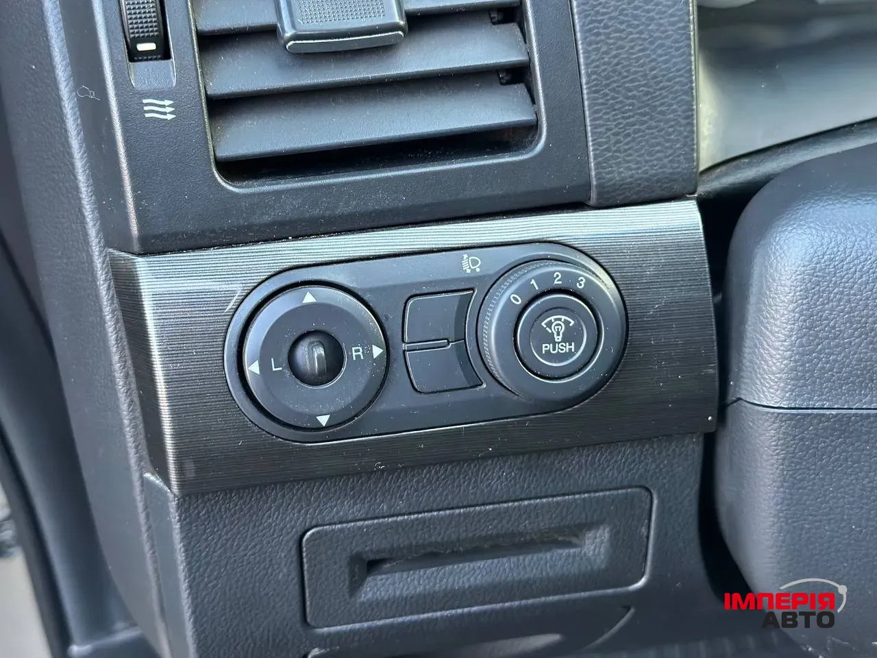 Chevrolet Captiva - фото 15