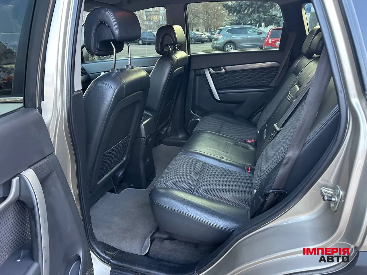 Chevrolet Captiva - фото 18