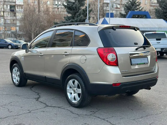 Chevrolet Captiva - фото 3