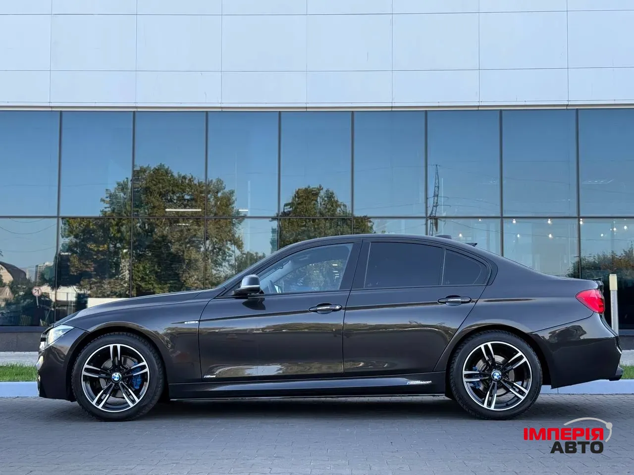 BMW 3 серії - фото 4