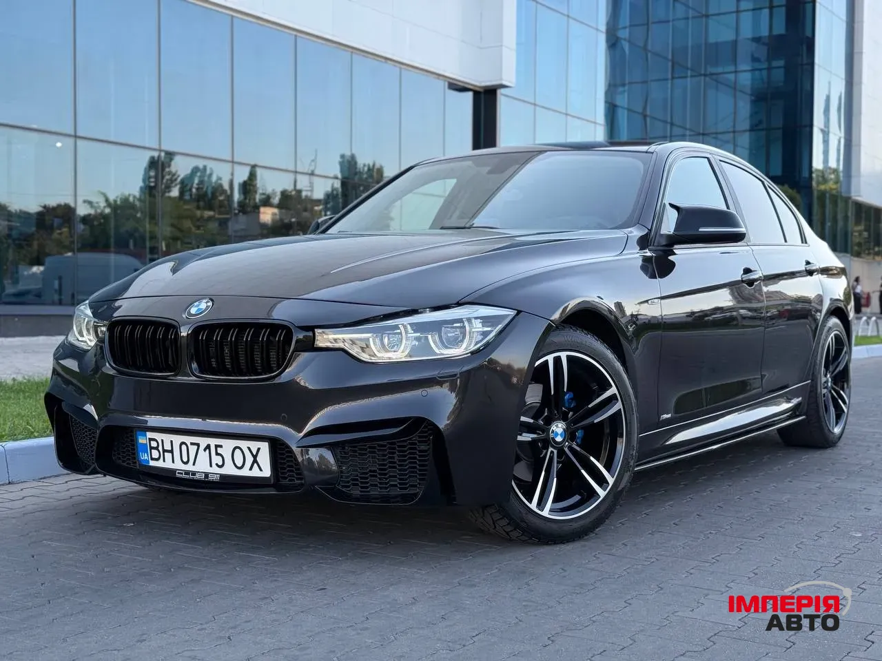 BMW 3 серії - фото 1